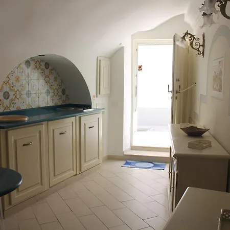 Apartment Monolocale Acquamarina *